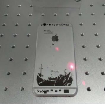 激光打标机在手机外壳上的应用